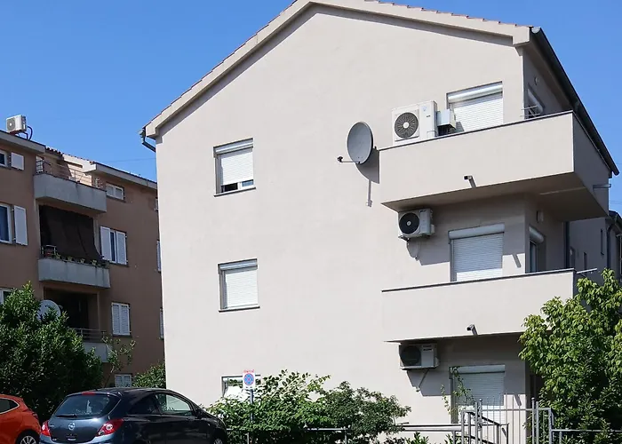Apartman 4 - Private Parking And Sea View