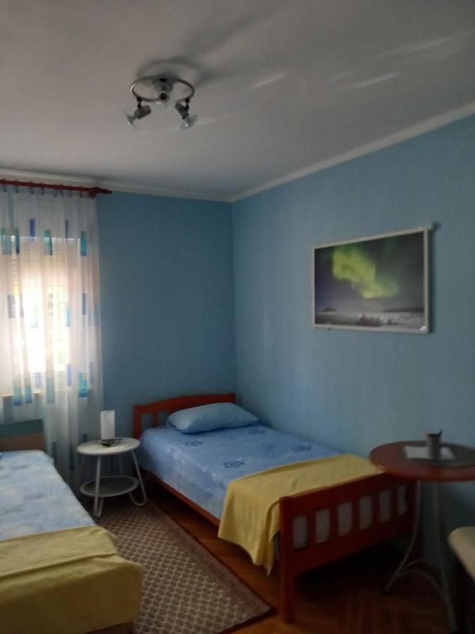 4 - Private Parking And Sea View *